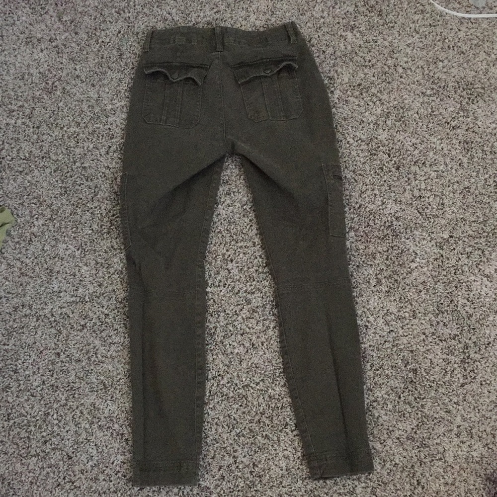 Gap cargo pants